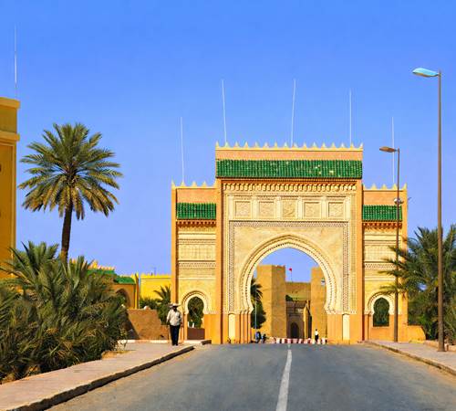 La porte de Rissani, l'une des plus belles du Maroc
