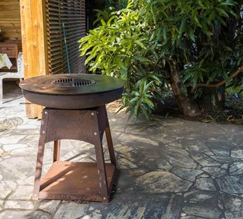 braséro pour un repas convivial