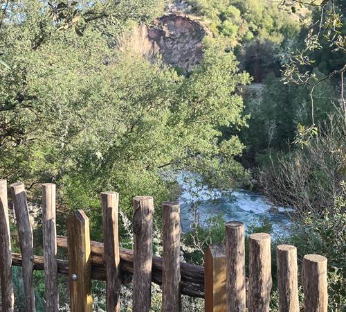 Vue rivière depuis la terrasse-galerie
