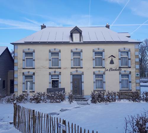 La Clochette sous la neige-galerie
