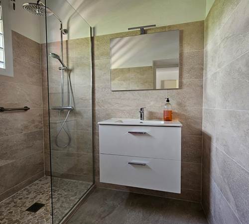 Salle d'eau privative-galerie