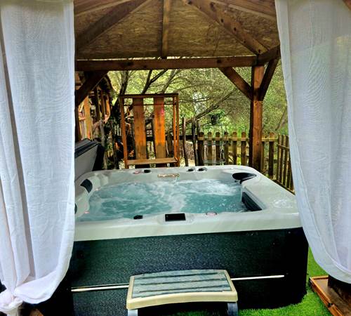 Le spa 3 places accessibles sans réservation de 15h à 19h-galerie