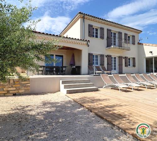 maison vue avant-galerie