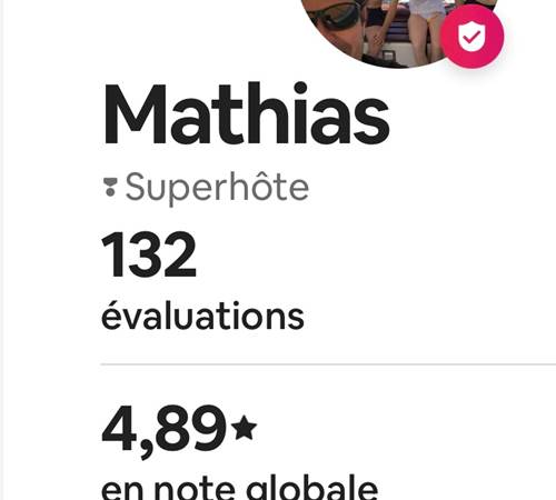 Super hôte depuis 9 ans sur AIBNB