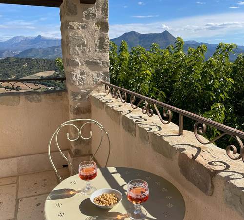 Le balcon de la chambre double-galerie