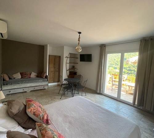 CHAMBRE 5 VICO-galerie