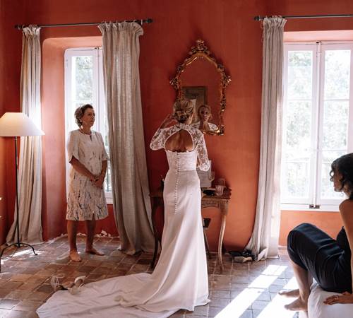 Préparation de la mariée dans la Chambre Rouge-photo-page