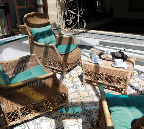 Solarium piscine intérieure dans le Vaucluse-photo-page