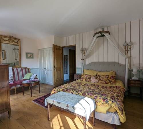 vue de la chambre-galerie