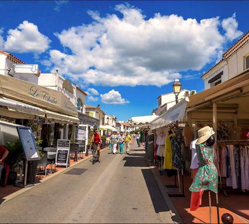 centre-ville des Saintes Maries de la mer-galerie