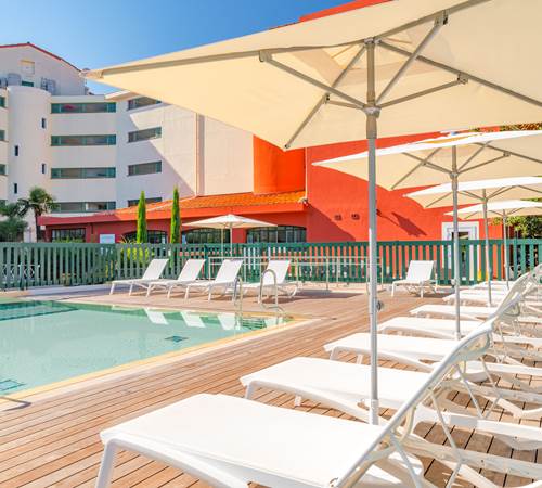 La plage de la piscine-galerie