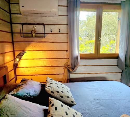 Vue maquis depuis la fenêtre-galerie