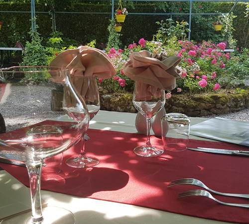 Manger au jardin, terrasse au Ranch des Lacs-galerie