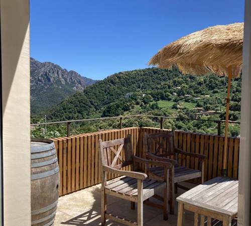 1007fbc3e5e6-galerie