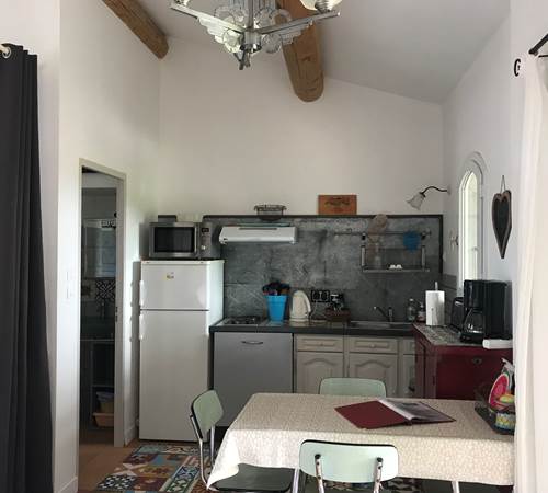 Gîte Le Couchant - Le Coin Cuisine-galerie