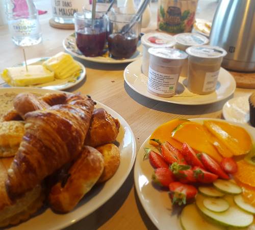 petit déjeuner gourmand au Ranch des Lacs-galerie