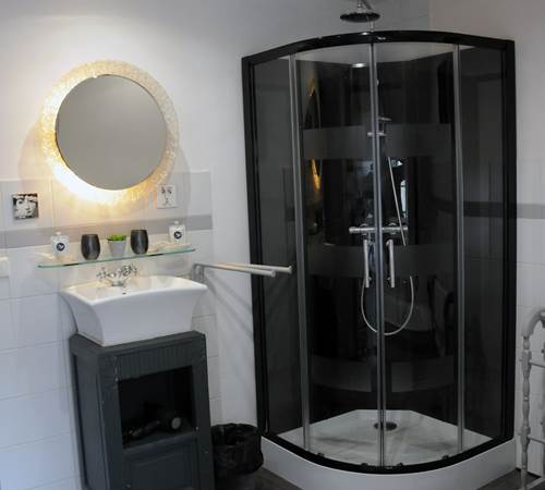 Salle de bain suite familiale-galerie