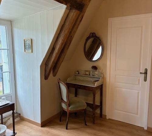 La chambre marguerite - le brureu-galerie