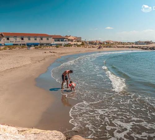 Saintes-Maries-de-la-Mer-the-beach-diegoenfrance (1)-galerie