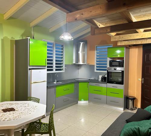 cuisine logement tout confort près de Malendure