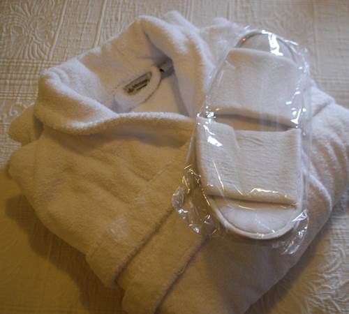 pt-peignoir et chaussons-galerie