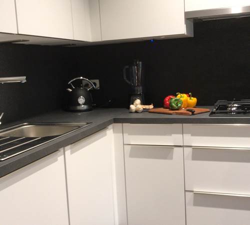 80FFF4A2-8A8C-473E-999A-3C95D3DD420D-galerie