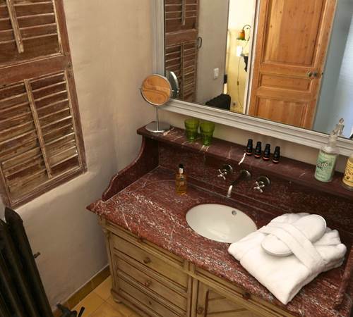 Norma réserver maison d'hôtes à Orange-galerie