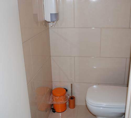 wc independant chambre Guimbelot-galerie