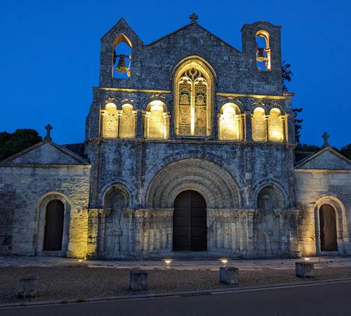 L" église romane Saint vivien à 200 mètres de chez nous-photo-page