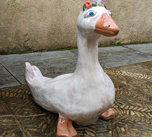 dame oie nous prévient des dangers-photo-page