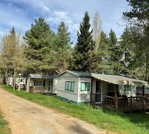 494418410_1260104936121616_8038524748905431407_n-galerie