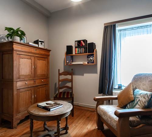 Salon de lecture-galerie