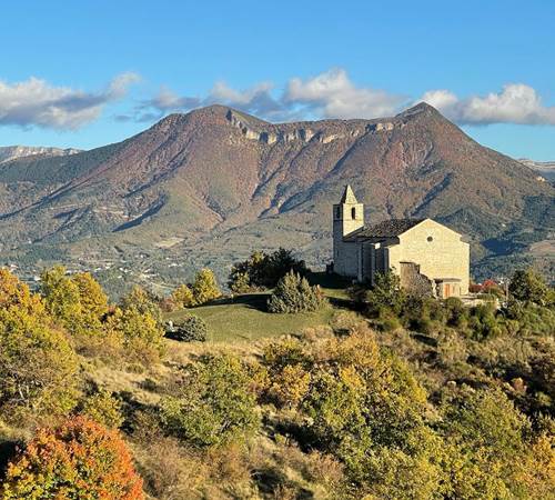 L'église romane du Vieil Aiglun-photo-page