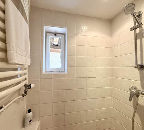 La salle de bains-galerie