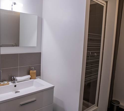 Chambre 3 Douche-galerie