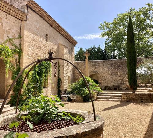 Cour intérieure-galerie