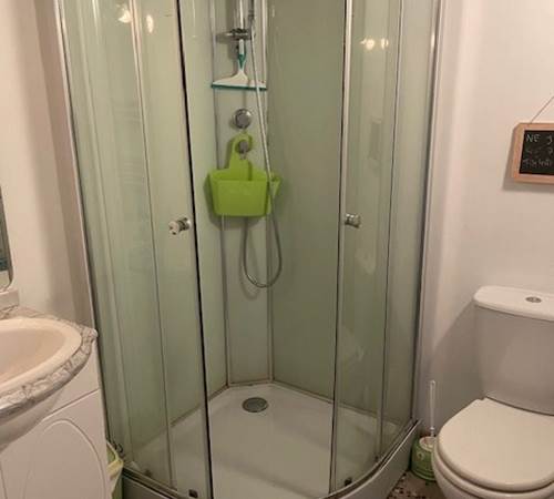 Shower room in Water Lilies-galerie