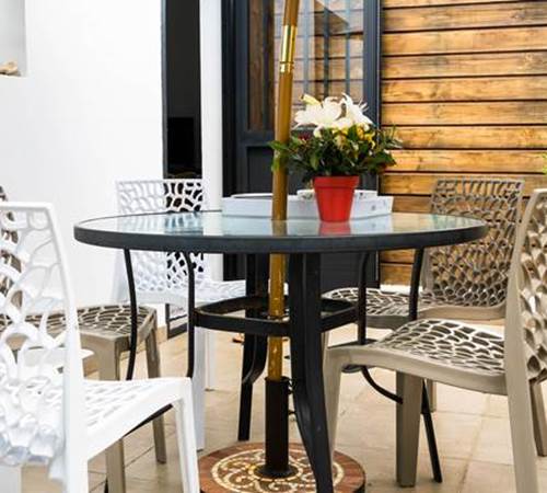 Espace repas extérieur