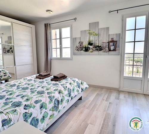 chambre 1 étage balcon-galerie