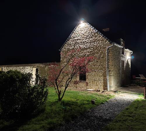 maison-traditionnelle-accueil-chaleureux-cidre-artisanal-séjour romantique Normandie petit déjeuner maison-galerie