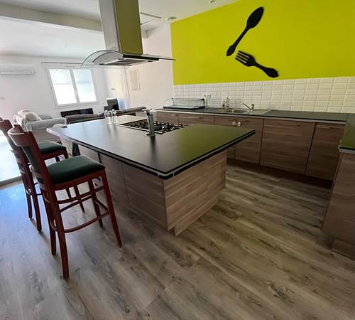 Salon et Cuisine-galerie