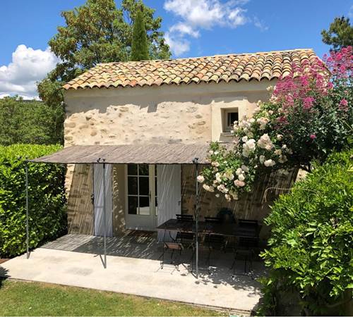 La terrasse privative du gîte-galerie