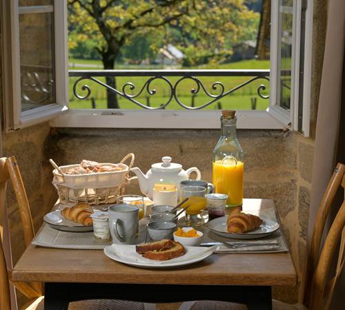 Domaine du Vidal - Le petit de´jeuner avec vue-galerie