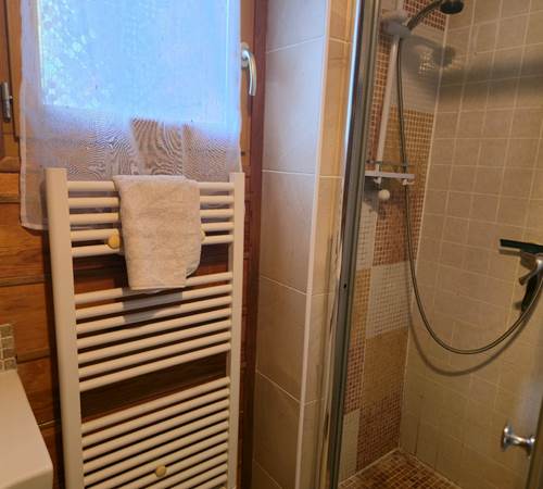 Accès direct à la salle de bain-galerie