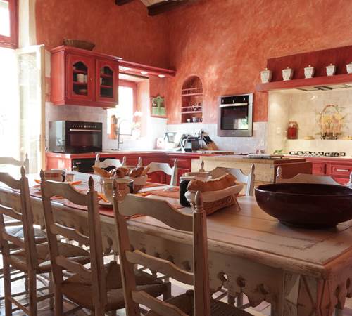 Maison en Provence de charme  - Cuisine Ocre rouge  - Lapalud - Vaucluse-galerie