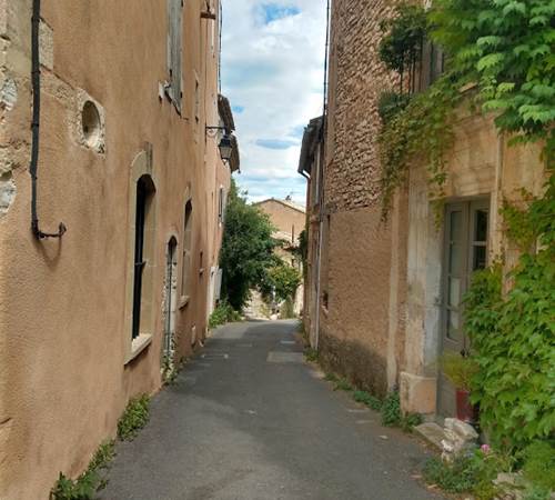 ruelle à Joucas, Luberon