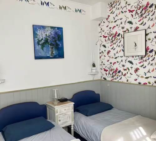 ca172594-bca9-4cad-9674-52a7b87830c4-galerie