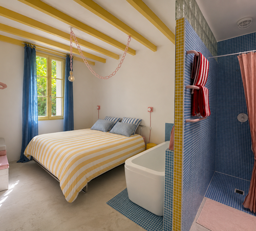 Suite piscine grand angle