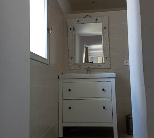 Lavabo appartement de vacances rabassier-galerie