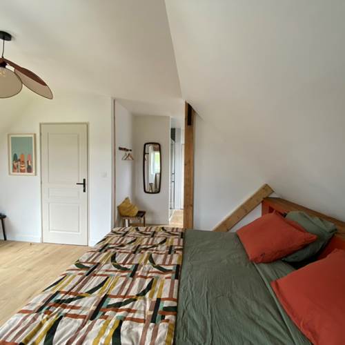 F4AF337E-1C9E-46EB-97B9-6A26C00E10B9_1_105_c-photo-contact